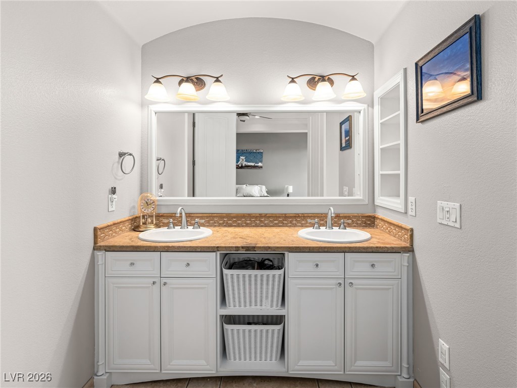 30 Via Vasari 103 Henderson NV 89011
