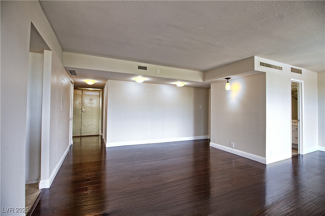 3111 Bel Air Drive 8e Las Vegas NV 89109