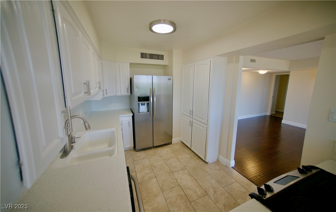 3111 Bel Air Drive 8e Las Vegas NV 89109