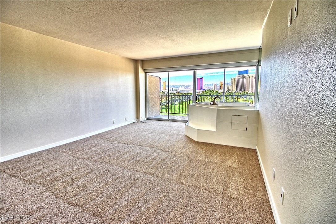 3111 Bel Air Drive 8e Las Vegas NV 89109
