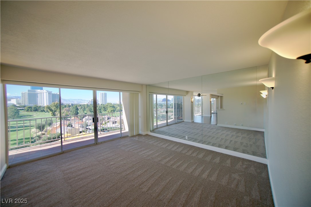 3111 Bel Air Drive 8e Las Vegas NV 89109