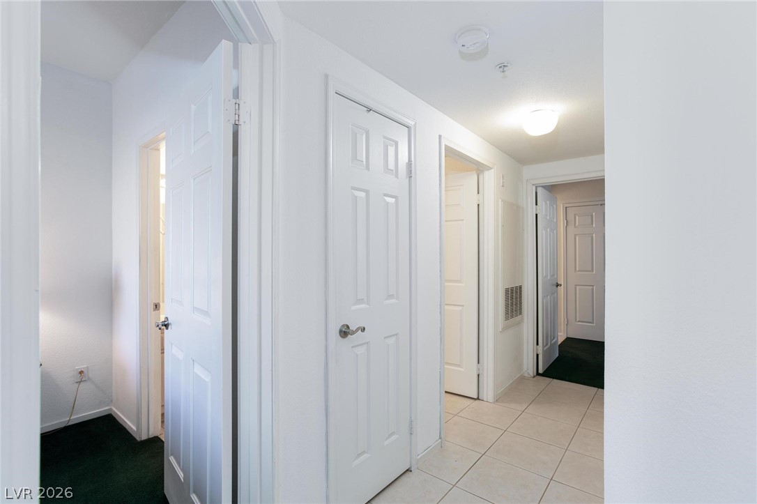6480 Annie Oakley Drive 511 Las Vegas NV 89120