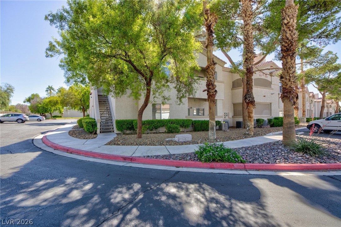 6480 Annie Oakley Drive 511 Las Vegas NV 89120