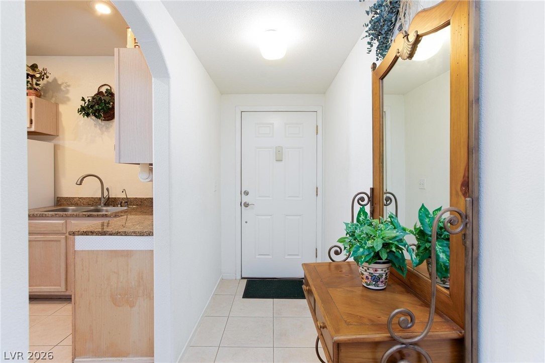 6480 Annie Oakley Drive 511 Las Vegas NV 89120