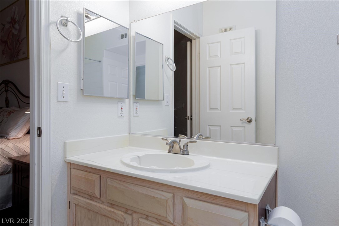 6480 Annie Oakley Drive 511 Las Vegas NV 89120