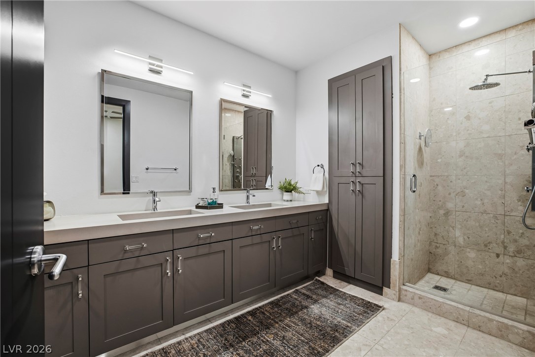 4575 Dean Martin Drive 307 Las Vegas NV 89103