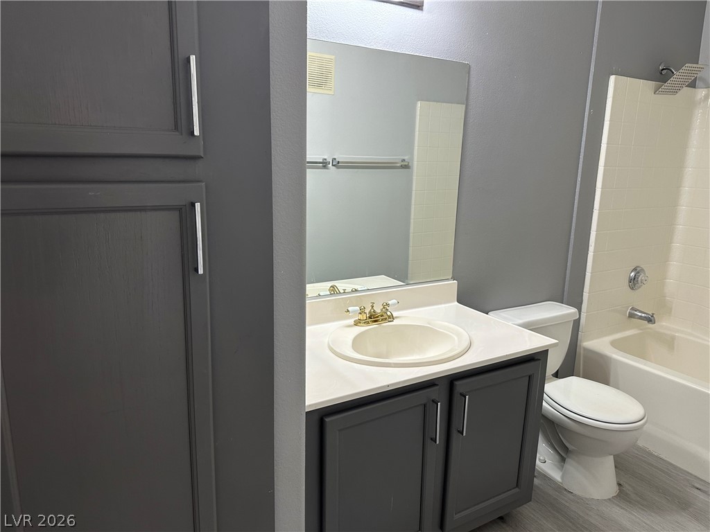 3078 Tarpon Drive 201 Las Vegas NV 89120