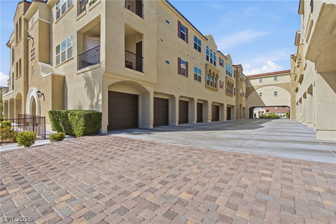2555 Hampton Road 7304 Henderson NV 89052