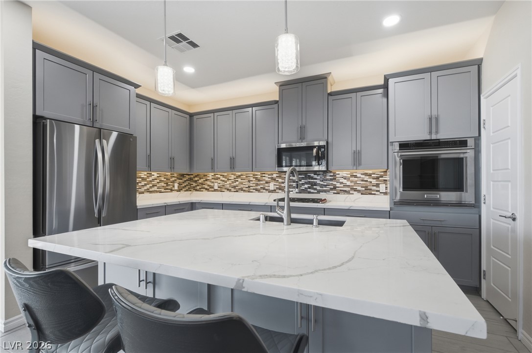 2555 Hampton Road 7304 Henderson NV 89052