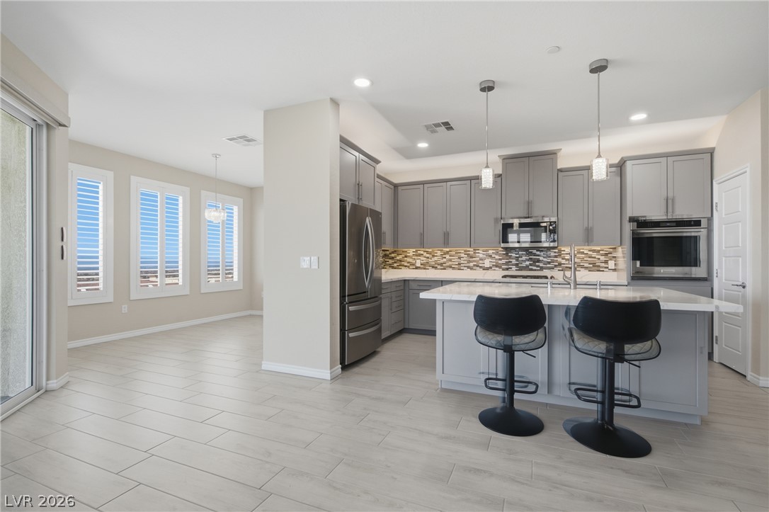 2555 Hampton Road 7304 Henderson NV 89052