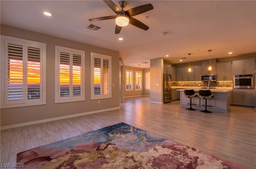 2555 Hampton Road 7304 Henderson NV 89052