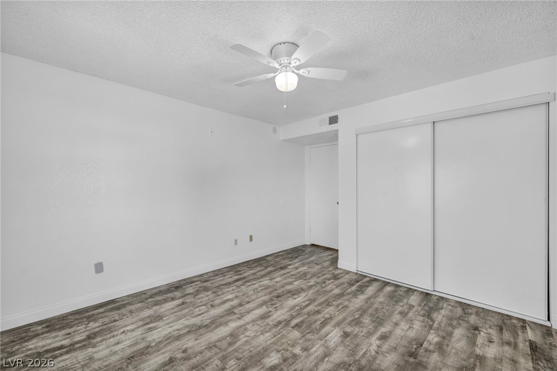 220 Mission Newport Lane 208 Las Vegas NV 89107