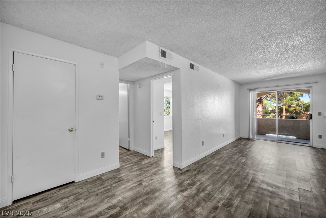 220 Mission Newport Lane 208 Las Vegas NV 89107