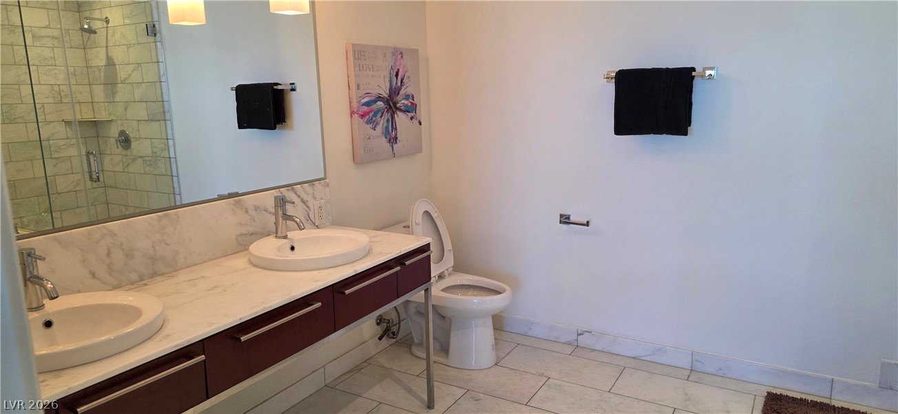 4471 Dean Martin Drive 1104 Las Vegas NV 89103