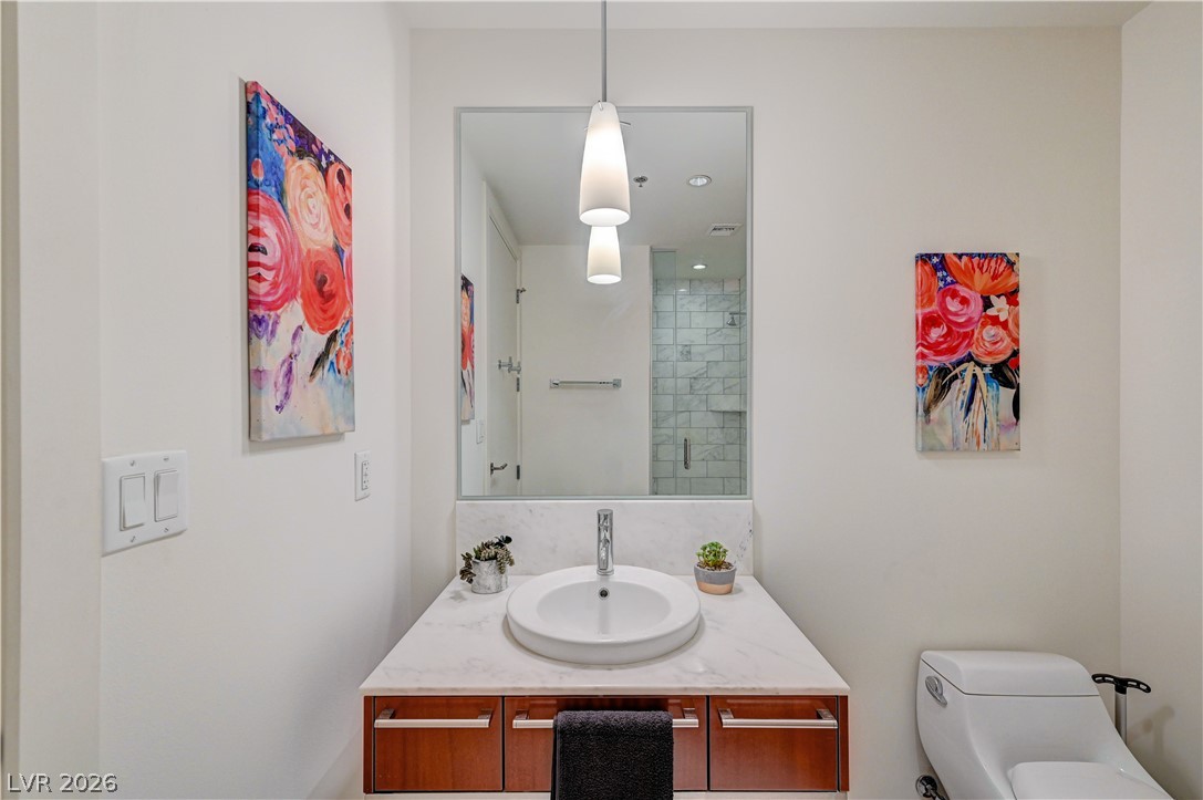4471 Dean Martin Drive 1104 Las Vegas NV 89103