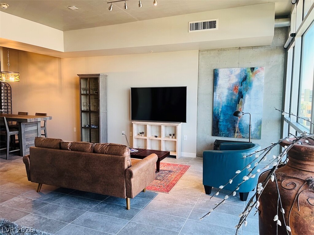 353 East Bonneville Avenue 606 Las Vegas NV 89101