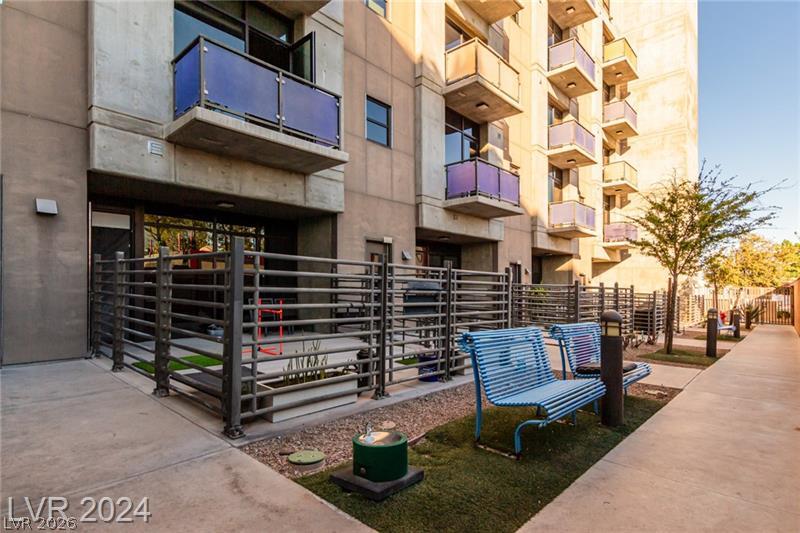 353 East Bonneville Avenue 606 Las Vegas NV 89101
