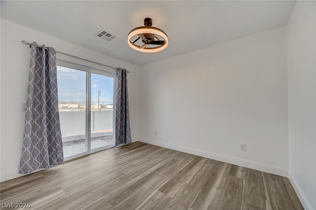 5320 Silvermist Court 101 Las Vegas NV 89122