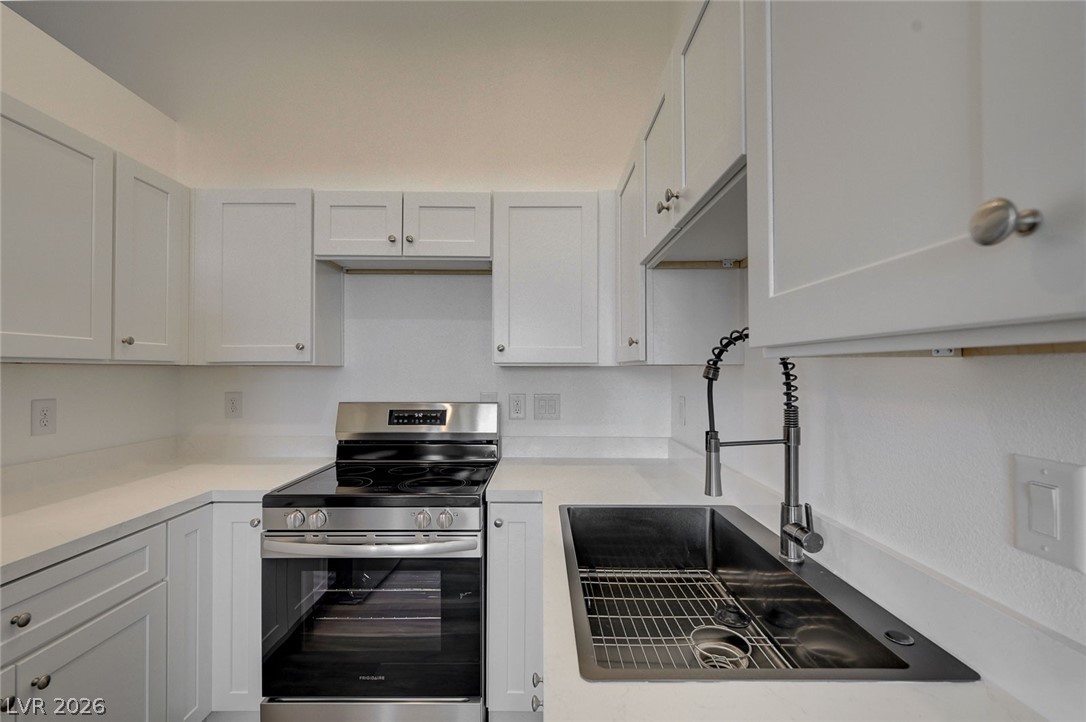 5320 Silvermist Court 101 Las Vegas NV 89122