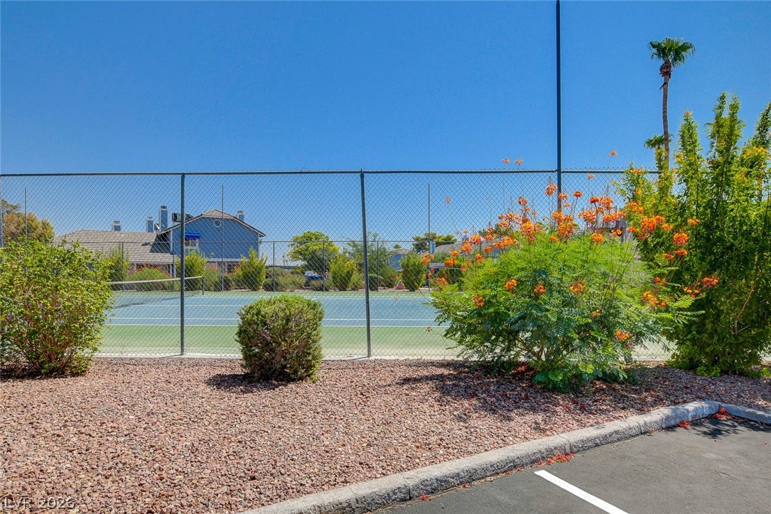 5320 Silvermist Court 101 Las Vegas NV 89122