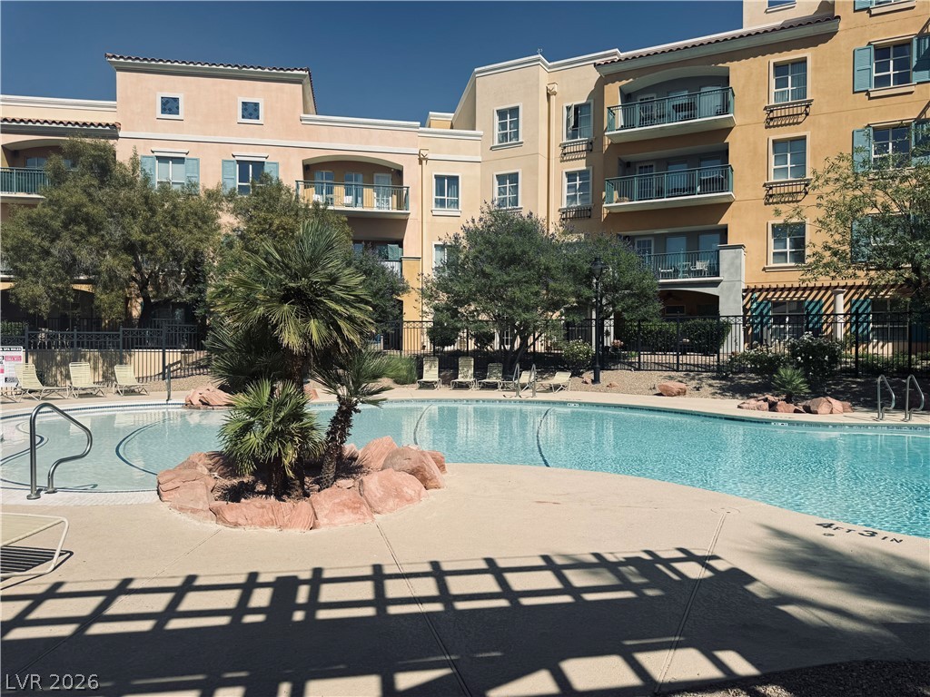30 Strada Di Villaggio 317 Henderson NV 89011