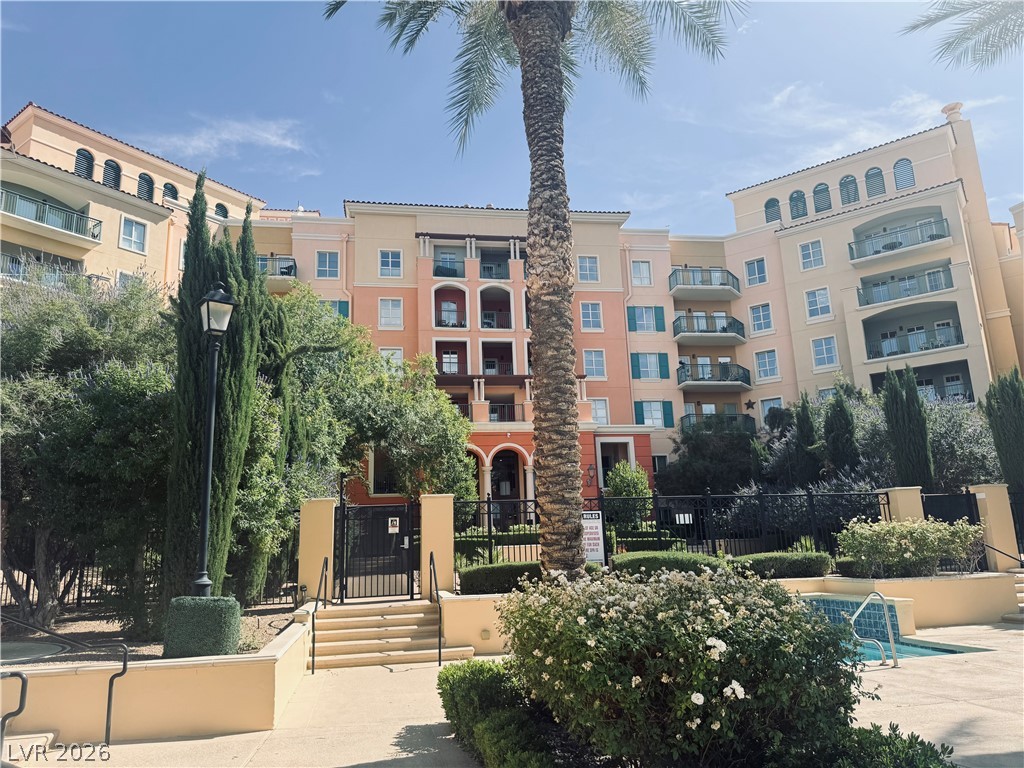 30 Strada Di Villaggio 317 Henderson NV 89011