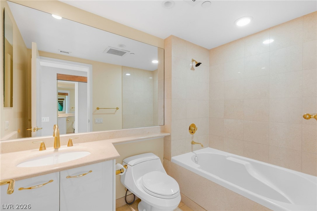 2747 Paradise Road 501 Las Vegas NV 89109