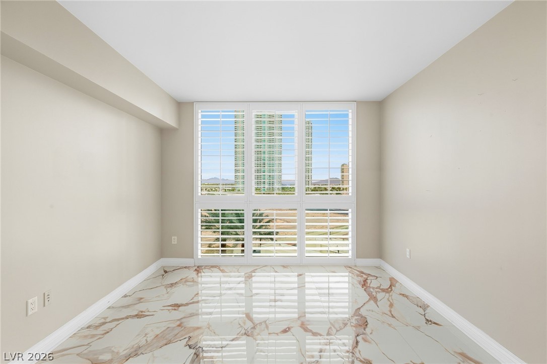 2747 Paradise Road 501 Las Vegas NV 89109