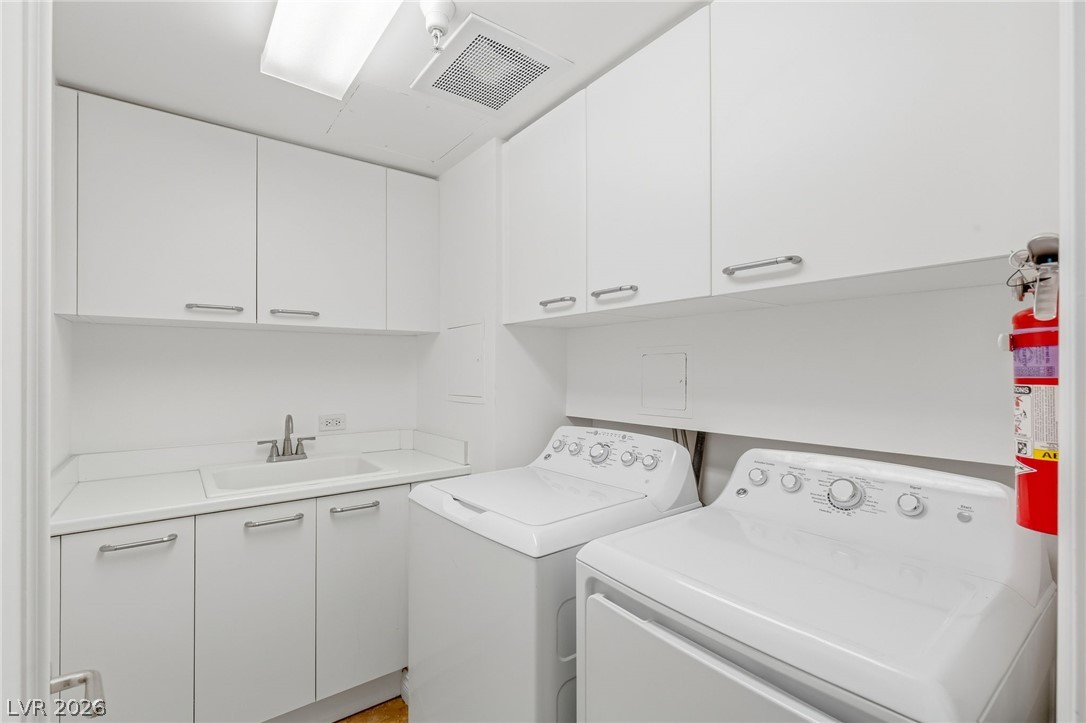 2747 Paradise Road 501 Las Vegas NV 89109