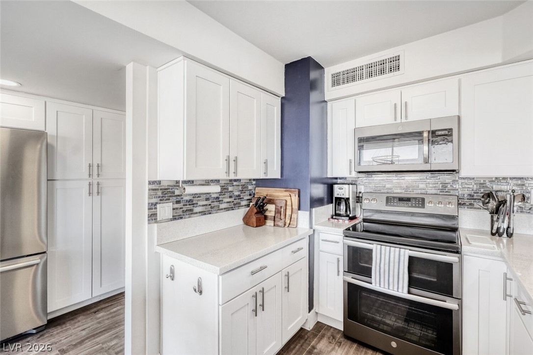 3111 Bel Air Drive 21f Las Vegas NV 89109
