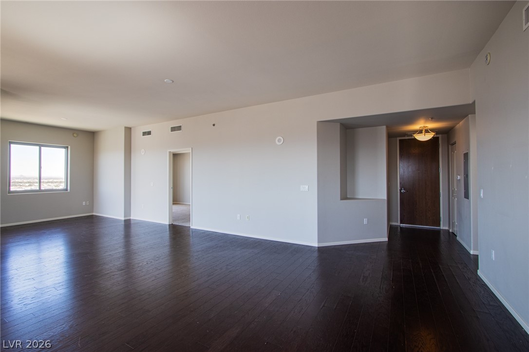 8255 Las Vegas Boulevard 1702 Las Vegas NV 89123