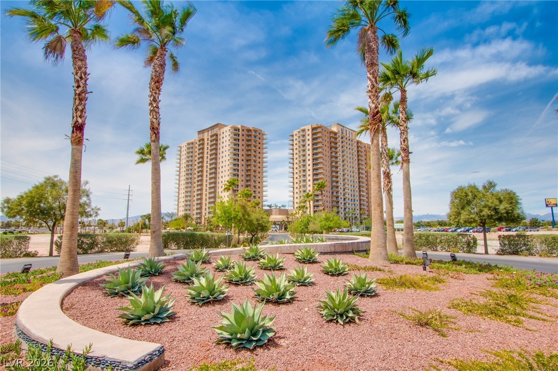 8255 Las Vegas Boulevard 1702 Las Vegas NV 89123