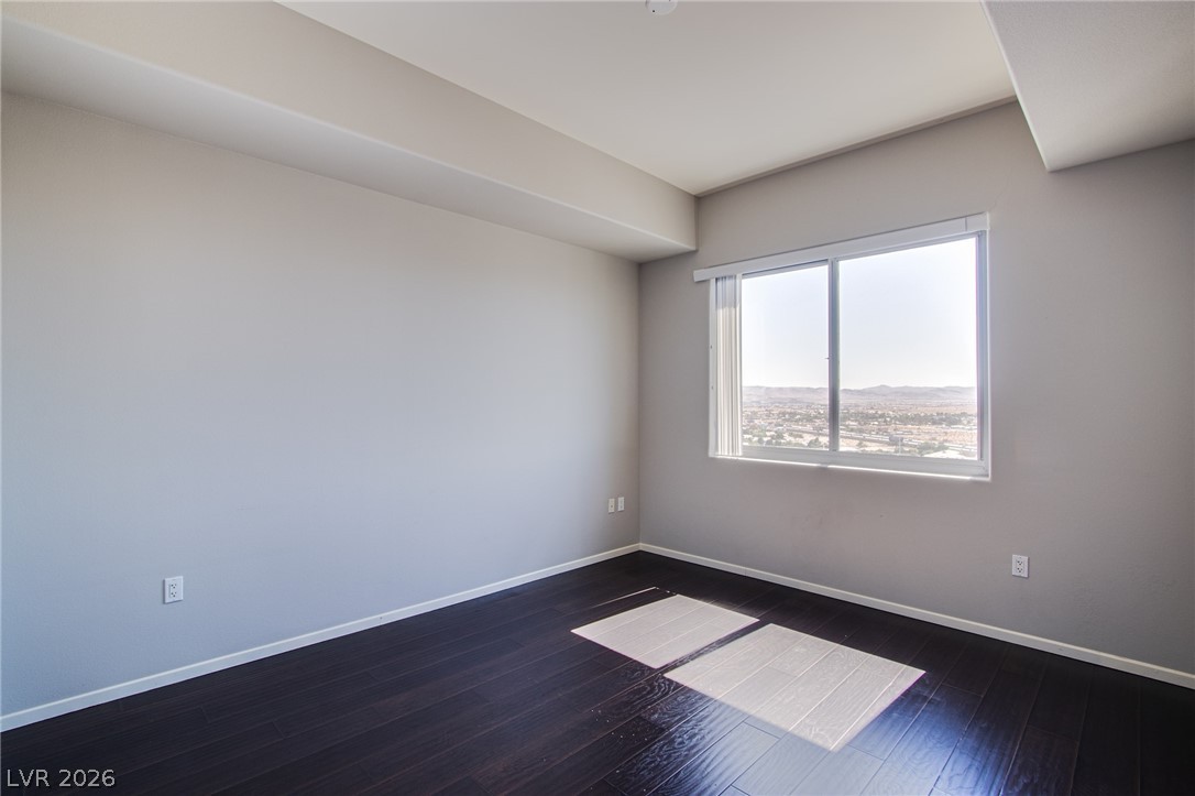 8255 Las Vegas Boulevard 1702 Las Vegas NV 89123
