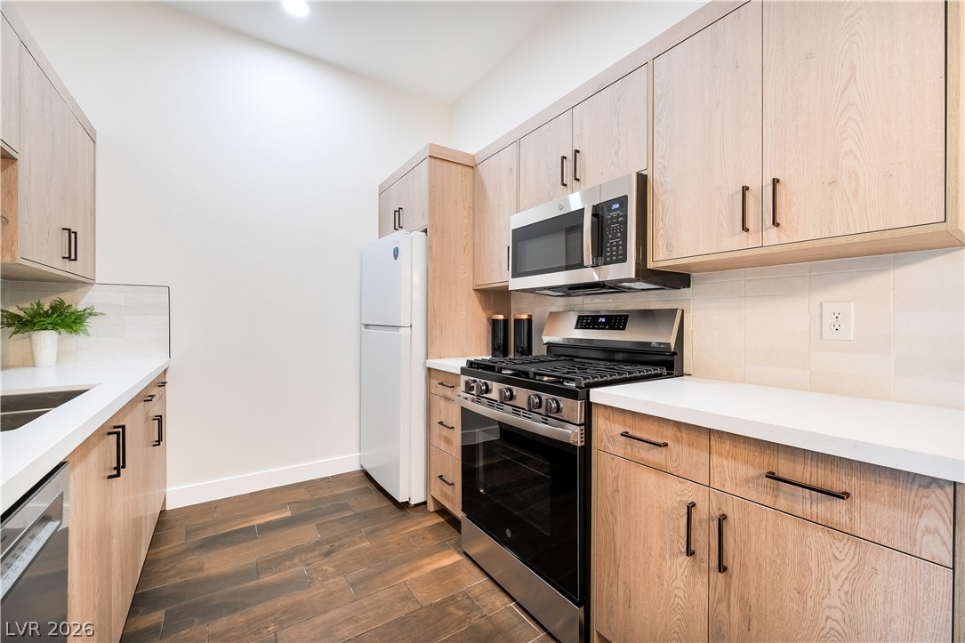 700 Carnegie Street 2314 Henderson NV 89052