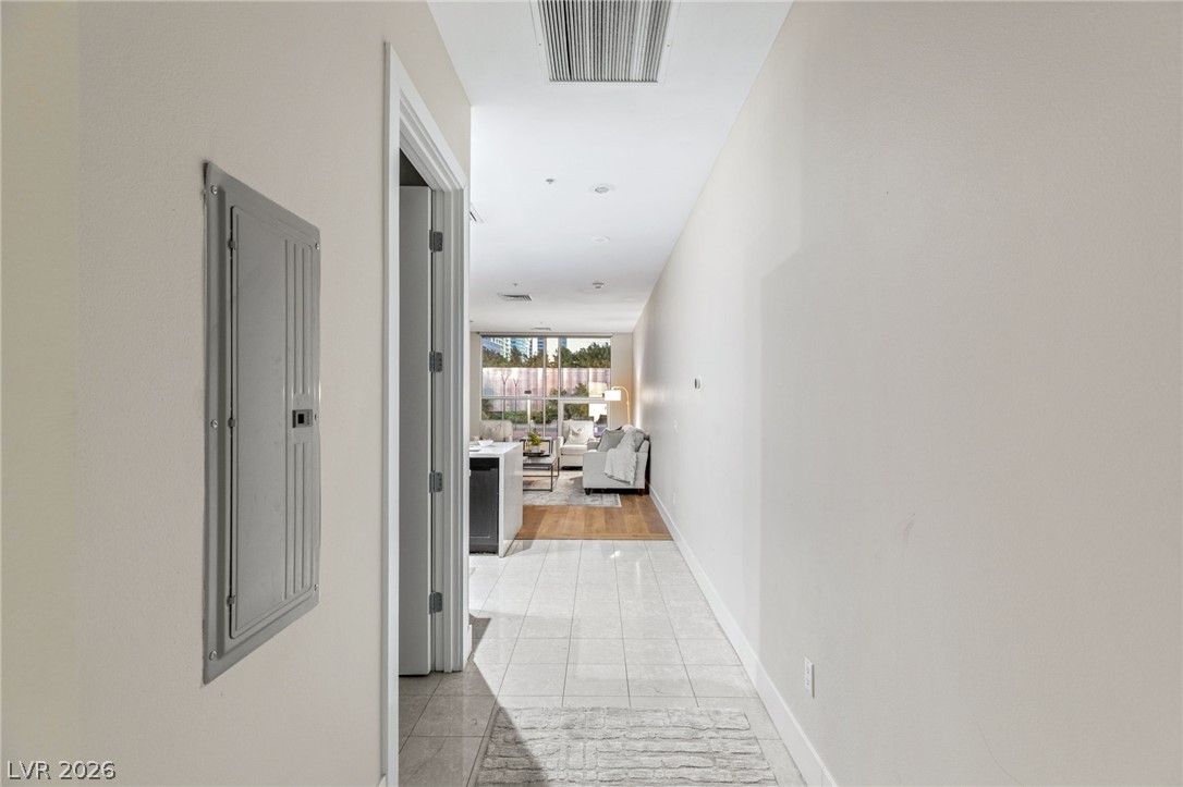 4585 Dean Martin Drive 204 Las Vegas NV 89103