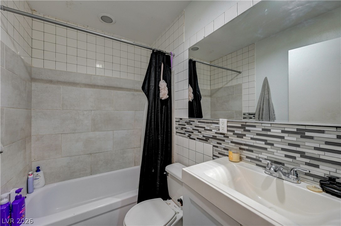4734 Roberta Street 2 Las Vegas NV 89119