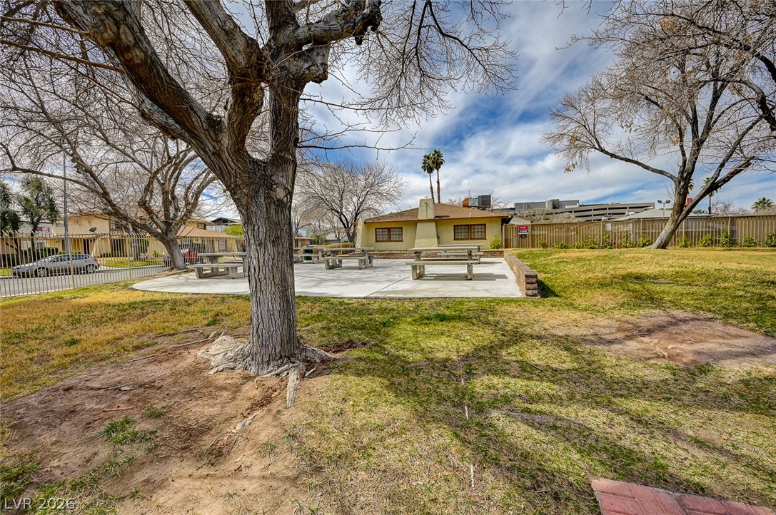 4734 Roberta Street 2 Las Vegas NV 89119