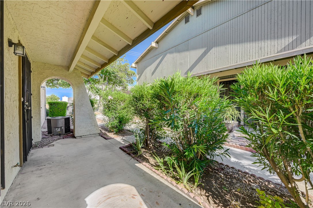4734 Roberta Street 2 Las Vegas NV 89119