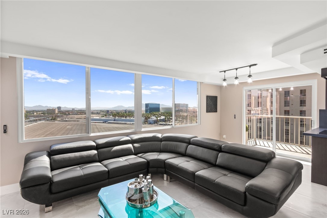 205 East Harmon Avenue 1012 Las Vegas NV 89169