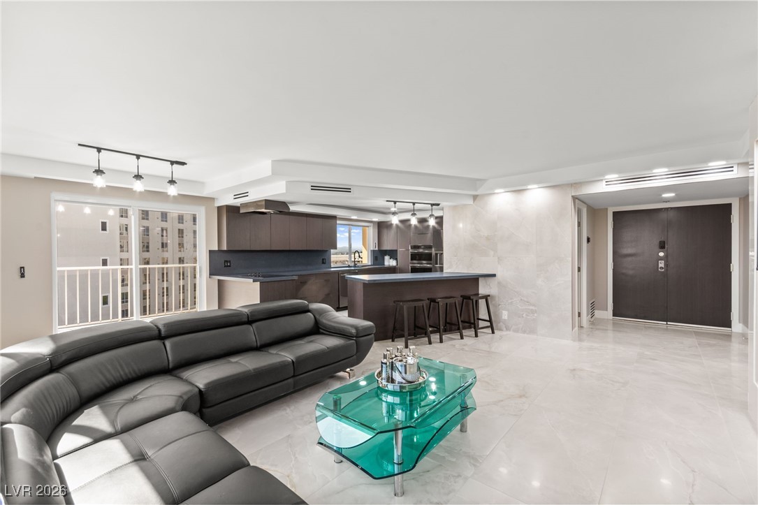 205 East Harmon Avenue 1012 Las Vegas NV 89169