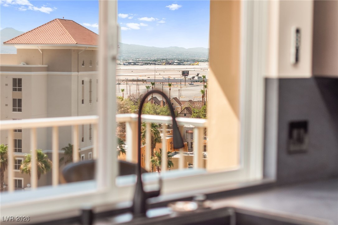 205 East Harmon Avenue 1012 Las Vegas NV 89169