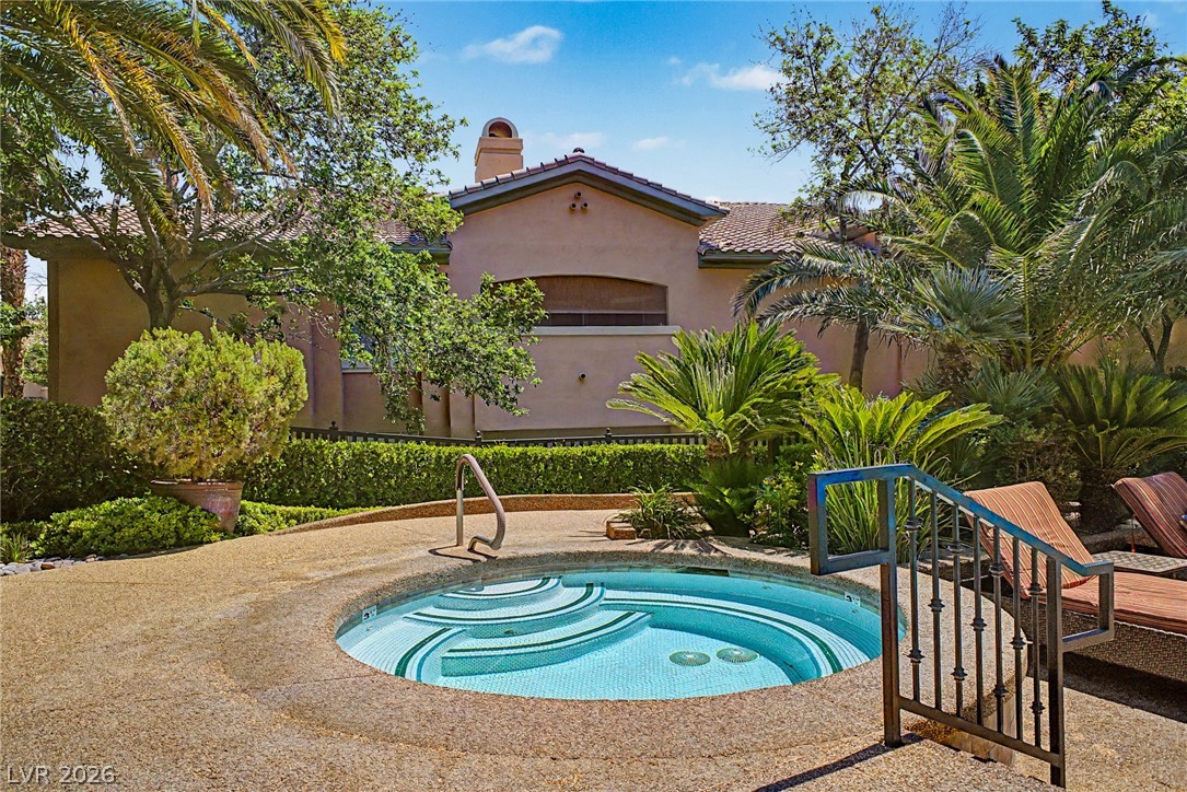 1713 Sky Of Red Drive 204 Las Vegas NV 89128