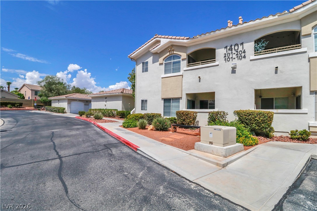 1401 Red Crest Lane 201 Las Vegas NV 89144