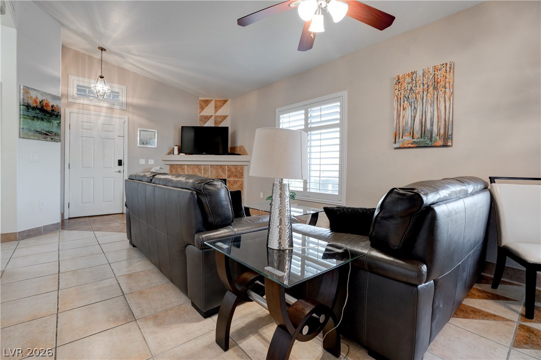 2305 West Horizon Ridge Parkway 224 Henderson NV 89052