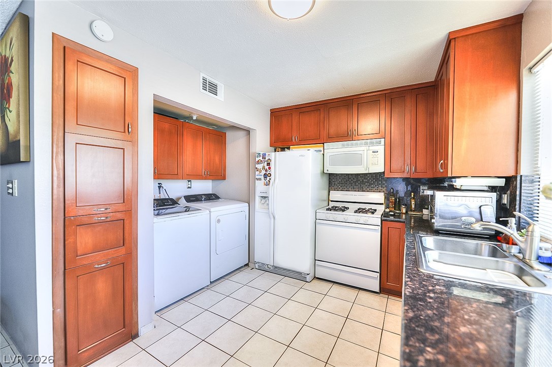1500 Hialeah Drive C Las Vegas NV 89119