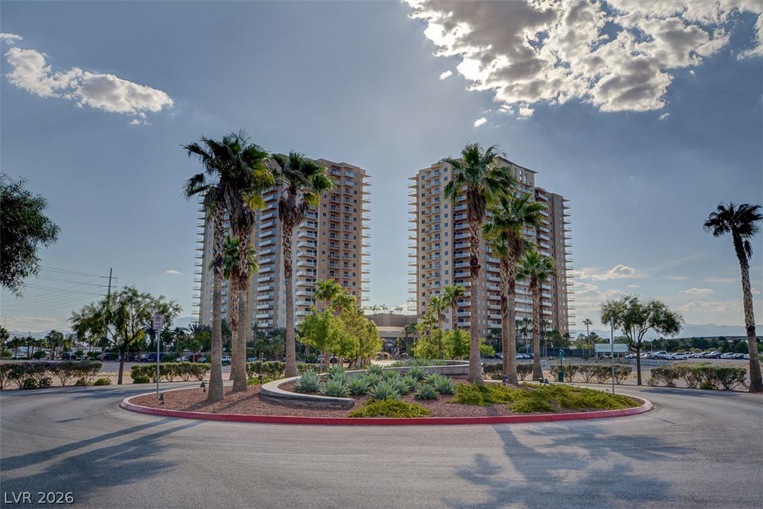 8255 Las Vegas Boulevard 1513 Las Vegas NV 89123