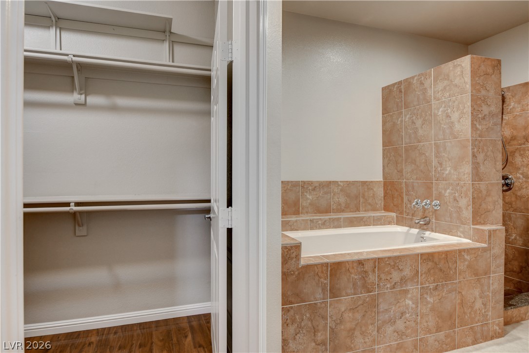 10811 Ultima Court 102 Las Vegas NV 89144
