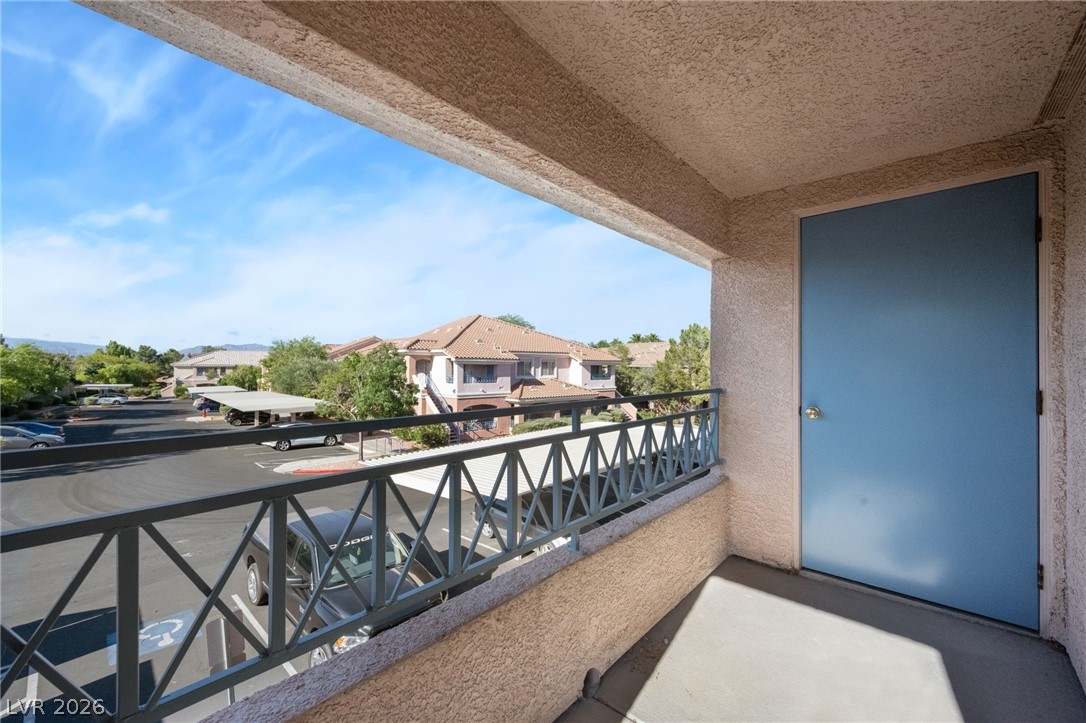 325 Amber Pine Street 205 Las Vegas NV 89144