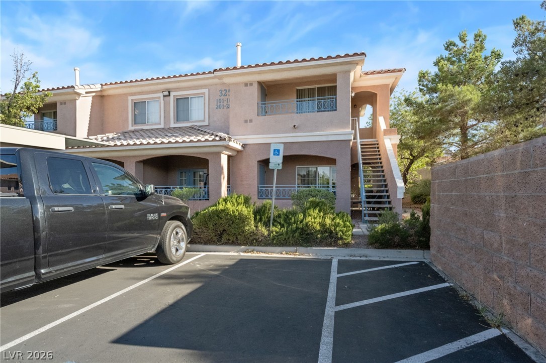 325 Amber Pine Street 205 Las Vegas NV 89144