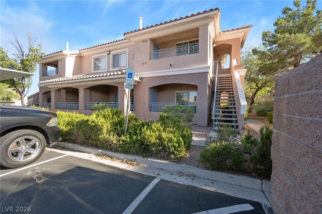 325 Amber Pine Street 205 Las Vegas NV 89144